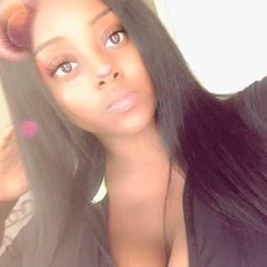 Meet your Posher, Alexus